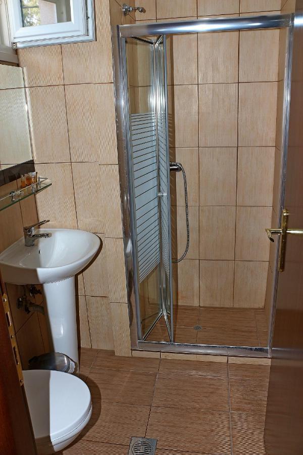 Prínos Kristal Hotel מראה חיצוני תמונה